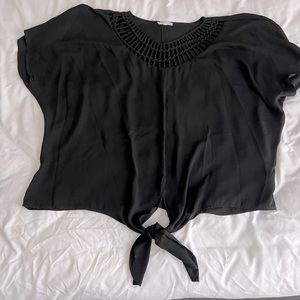 Black front tie top